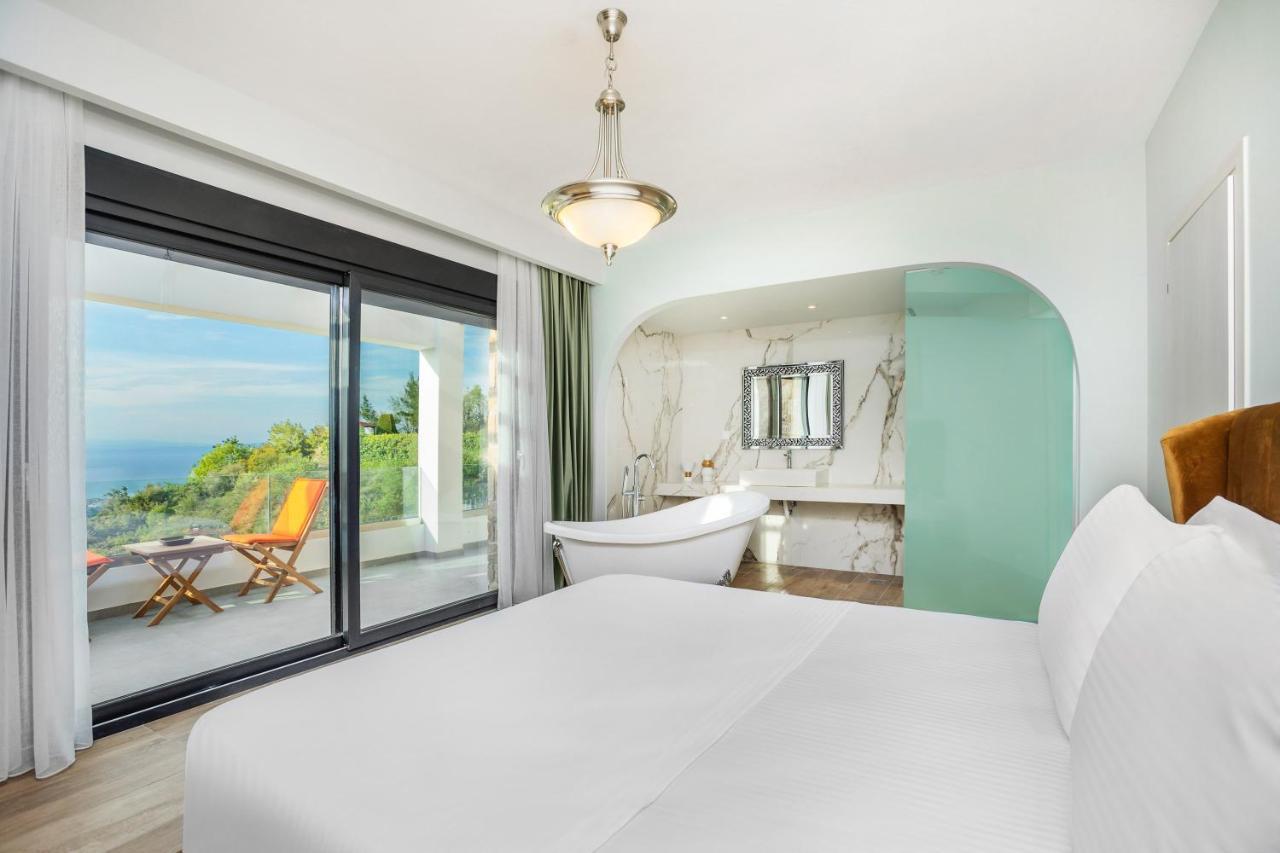 Epta Villas Luxury Redefined Agia Paraskevi  Exterior photo
